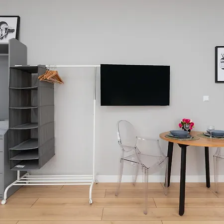 Fahrenheit In By Renters Apartman Gdańsk